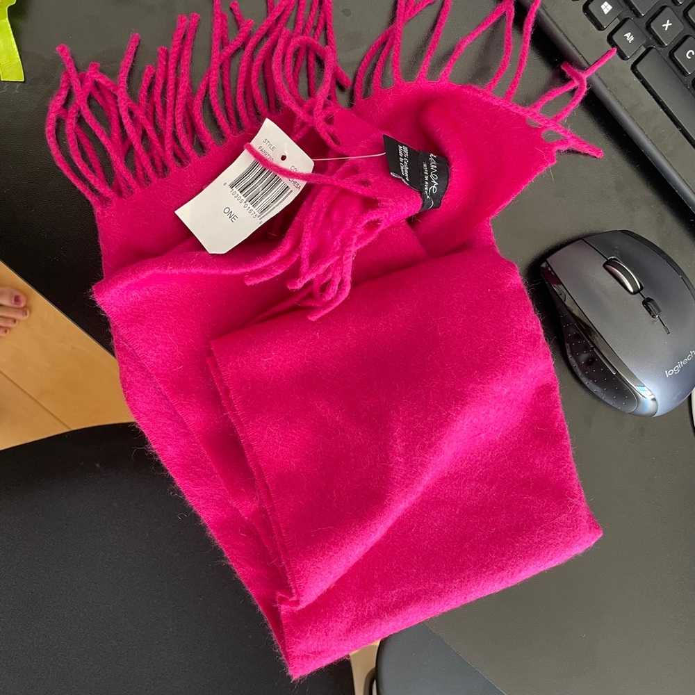 Saks fifth cashmere scarf